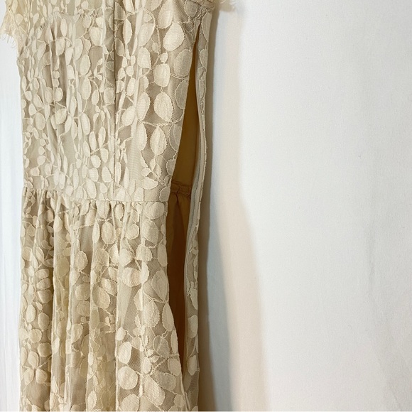 Lauren Conrad cream lace dress, Size 2 - Picture 12 of 12